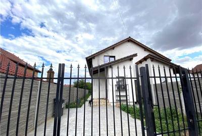 Duplex toate utilitatile - asfalt - iluminat stradal