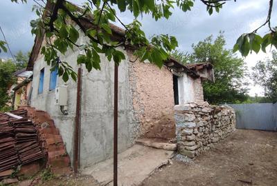 Casă cu 2 camere cu Teren 719 Mp în Potoc - 10