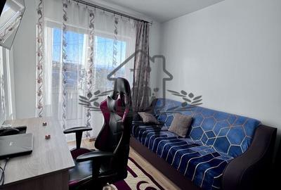 Apartament cu 3 camere semidecomandat în Turnișor - 4
