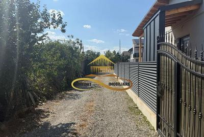 Teren de 500 mp, în Mioriței - 4