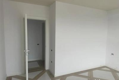 Apartament cu 2 camere decomandat în Tomis Plus - 3