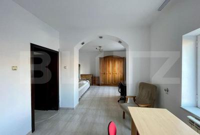 Casa de 311 mp utili, 3 nivele, 862 mp teren, zona Bucium - 14