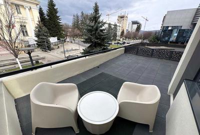 Apartament cu 3 camere decomandat în Central - 2