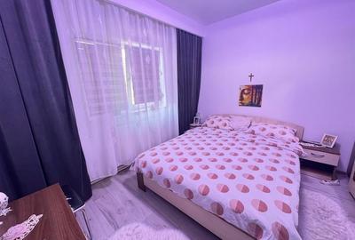 Apartament decomandat 3 camere balcon pivnita zona Vasile Aaron - 15