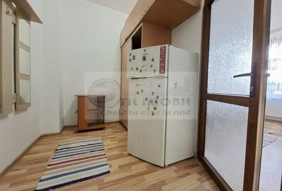 Garsoniera mobilata si utilata de inchiriat in Iasi, zona Granit Garsoniera mobilata si utilata de inchiriat in Iasi, zona Granit - 11
