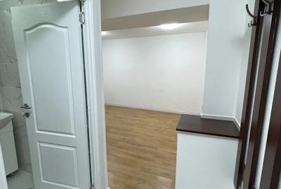 Garsoniera de Vanzare - 26MP Utilata Mobilata - Demisol Inalt Zona Parc Bazilescu Sec 1 - 3