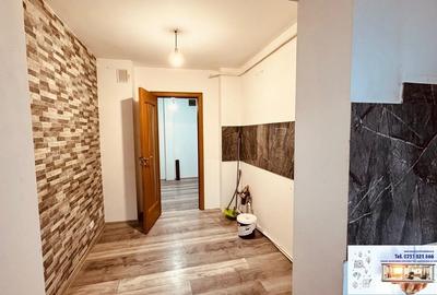 Apartament cu 3 camere decomandat în Micro 17 - 5