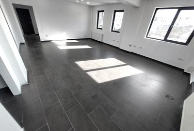 Spațiu comercial, de 90 mp, în Central - 1