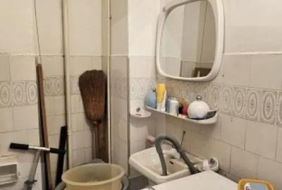 Apartament cu 4 camere decomandat în Simeria - 2