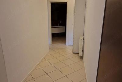 Apartament cu 3 camere decomandat în Aradului - 6