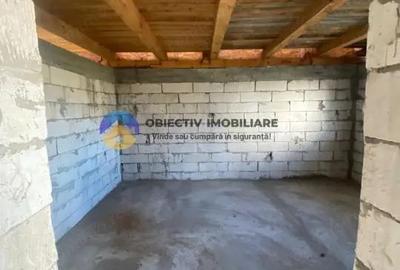 Casă cu 2 camere cu Teren 1240 Mp în Girov - 14