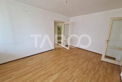 De vanzare apartament 2 camere Obor balcon mare proximitate excelenta - 5