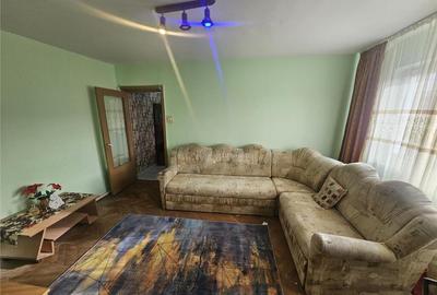 Resita, 2 Cam. Mobilat, Micro 3 - 7