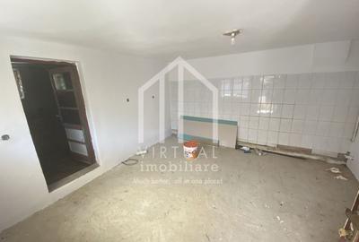 Casă individuală cu 3 camere cu Canalizare în Ruși - 13