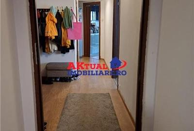 Apartament cu 3 camere decomandat, mobilat în Titulescu - 11
