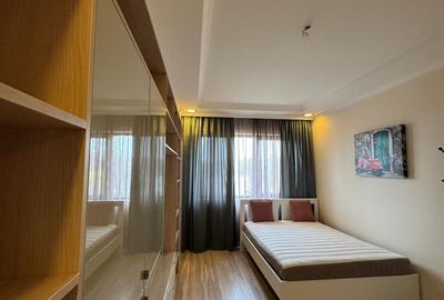 Vanzare Apartament 3 Camere * Mobilat Utilat *  Piscina * Acces padure - 12