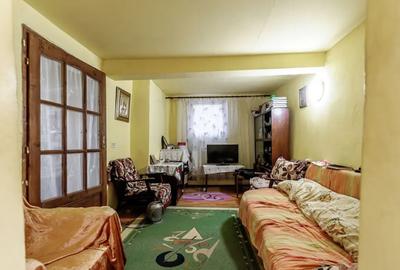 Casă cu 4 camere cu Canalizare în Variașu Mare - 3