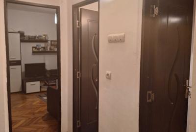Garsonieră decomandată în Astra - 2