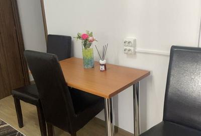 Apartament cu 2 camere decomandat în Central - 2