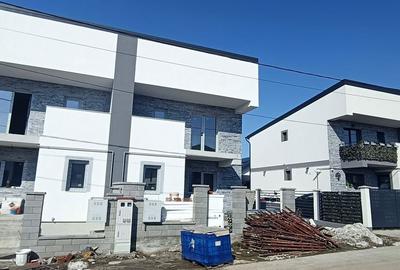 Casă cu 4 camere în Berceni