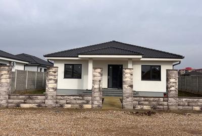 Casă cu 4 camere în Paleu - 7