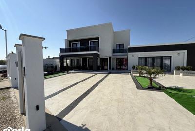 Casă cu 4 camere cu Teren 560 Mp în Malu Mare - 3