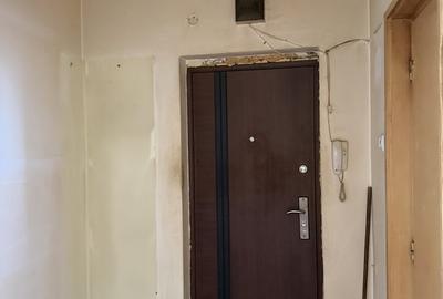 Apartament semidecomandat în Drumul Taberei - 2