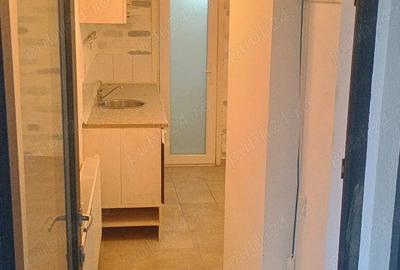 Spațiu comercial, de 21 mp, în Titulescu - 8