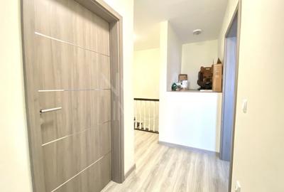 Casa 4 camere de inchiriat, singur in curte in Turnisor - 11