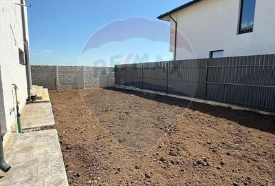 VANZARE Vila cu 4 camere in Pantelimon - 27