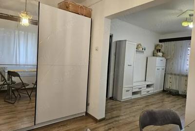 Apartament 3 camere, Chrihala- piata sarbilor - 1