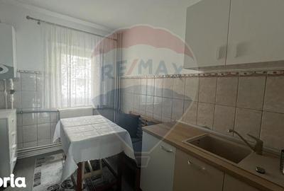 Apartament cu 4 camere decomandat în 13 Septembrie - 5