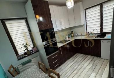 Casă individuală cu 4 camere cu Canalizare în Florești - 2