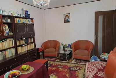 Vand schimb cu 1, 2 cam. parter - apartament 4 cam, et.3, ultracentral Bucecea, 68.900 euro neg. - 3