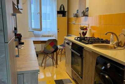 Apartament cu 3 camere decomandat, mobilat în Simeria - 4
