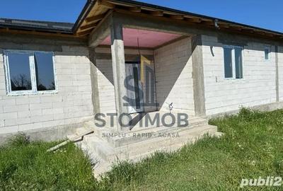 Casă cu 4 camere în Albota - 1