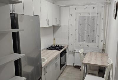 Garsonieră decomandată, mobilată în Complex Studențesc - 2