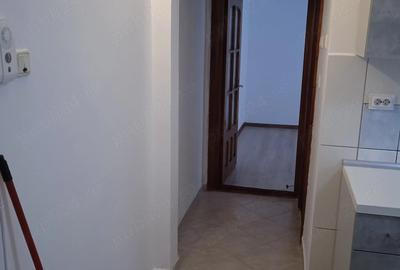 Apartament cu 2 camere decomandat în Central - 2
