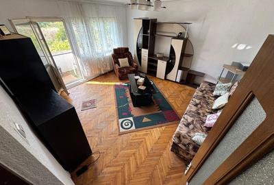 Apartament cu 3 camere decomandat în Central - 8