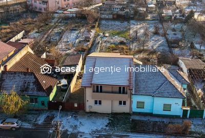 Casă individuală cu 4 camere cu Canalizare în Aradul Nou - 2