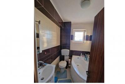 Apartament cu 4 camere semidecomandat în Apărătorii Patriei - 5