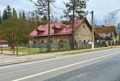 Spațiu comercial, de 230.69000244141 mp, în Poiana Țapului - 17