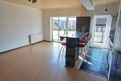 Proprietar vand apartament cu 2 camere + garaj, Flore?ti, strada Stejarului - 5