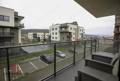 Apartament 3 camere, etaj 1, 70 mp, 1 parcare subterana, nou - 11