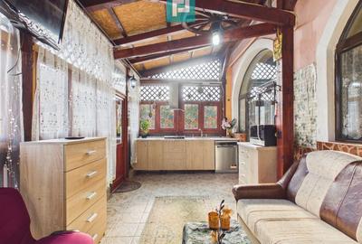 Apartament cu 2 camere nedecomandat, mobilat în Central - 3