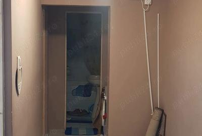 Apartament cu 3 camere decomandat în Central - 3