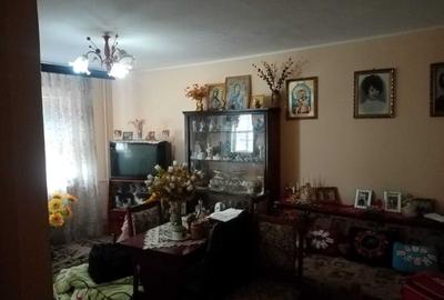 Apartament cu 2 camere in zona Canta, Etaj intermediar ! - 3