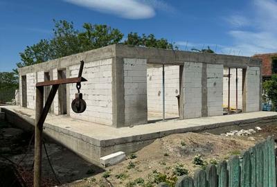 Casă cu 4 camere în Albești-Muru - 1