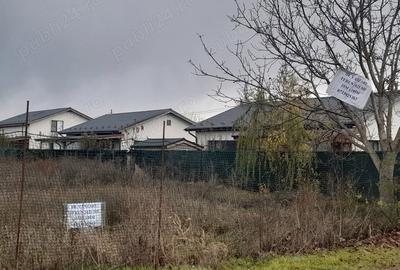 Teren de 3425 mp, în Bâcu