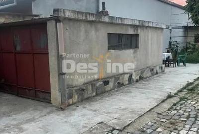 Casă cu 4 camere cu Teren 400 Mp în Petricani - 2